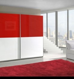 Bílo-červená šatní skříň s posuvnými dveřmi Darvin 17