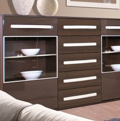 Částečně prosklená komoda Sandrine 1 s LED osvětlením