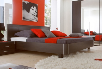 Moderní manželská postel Volinois em – provedení wenge